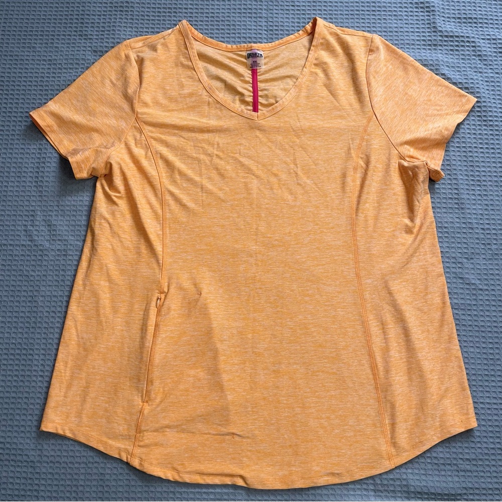 Duluth Trading Armachillo Tee Shirt XXL Womens V-neck Orange Cooling Pocket